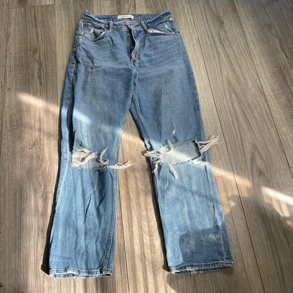 Abercrombie‎ & Fitch Ankle Straight Ultra High Rise Ripped Jean 27 / 4 - Picture 1 of 7